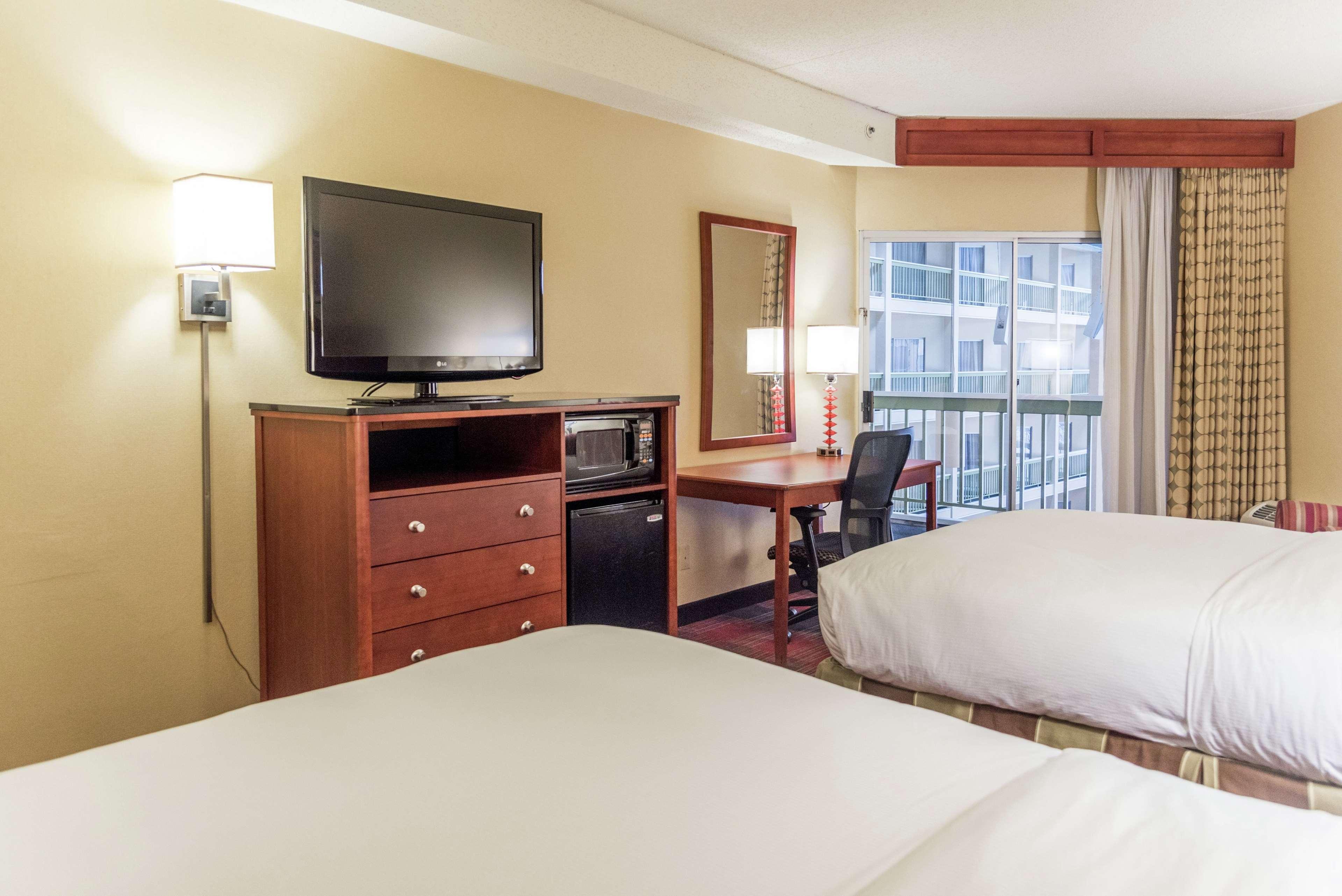 Doubletree By Hilton Holland Hotel Luaran gambar