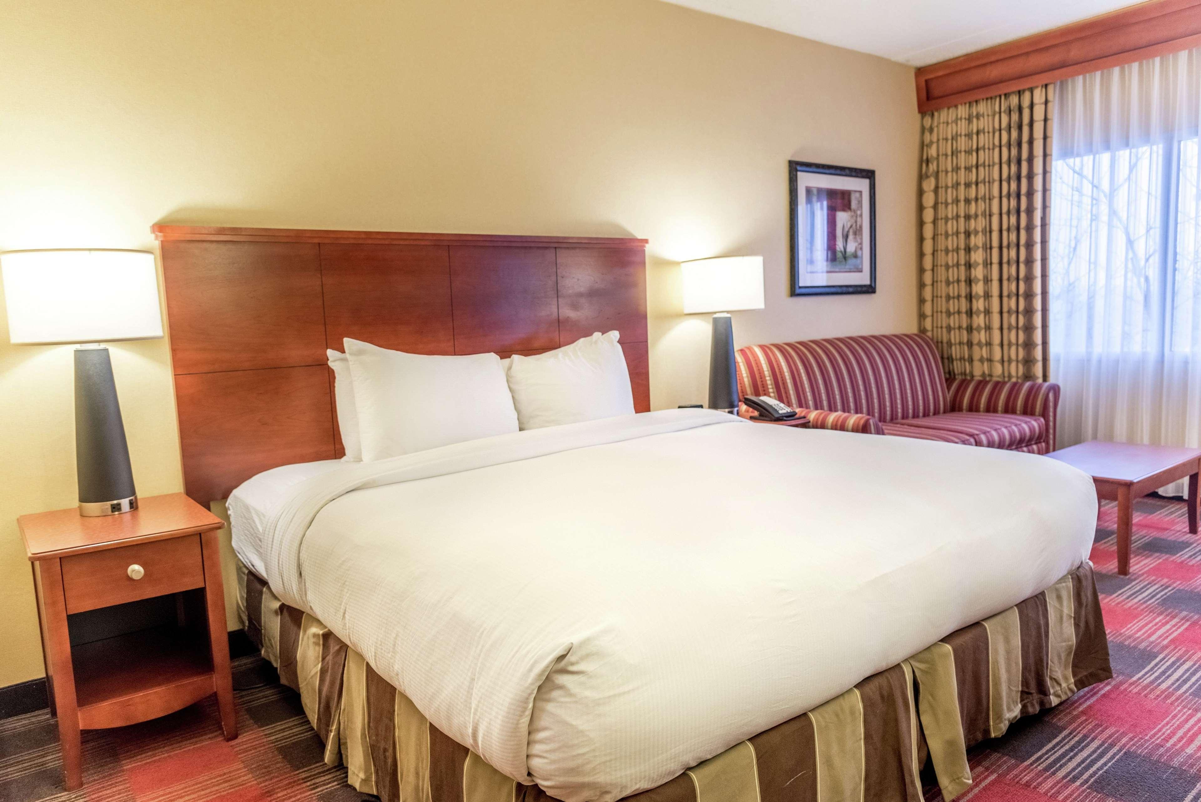 Doubletree By Hilton Holland Hotel Luaran gambar