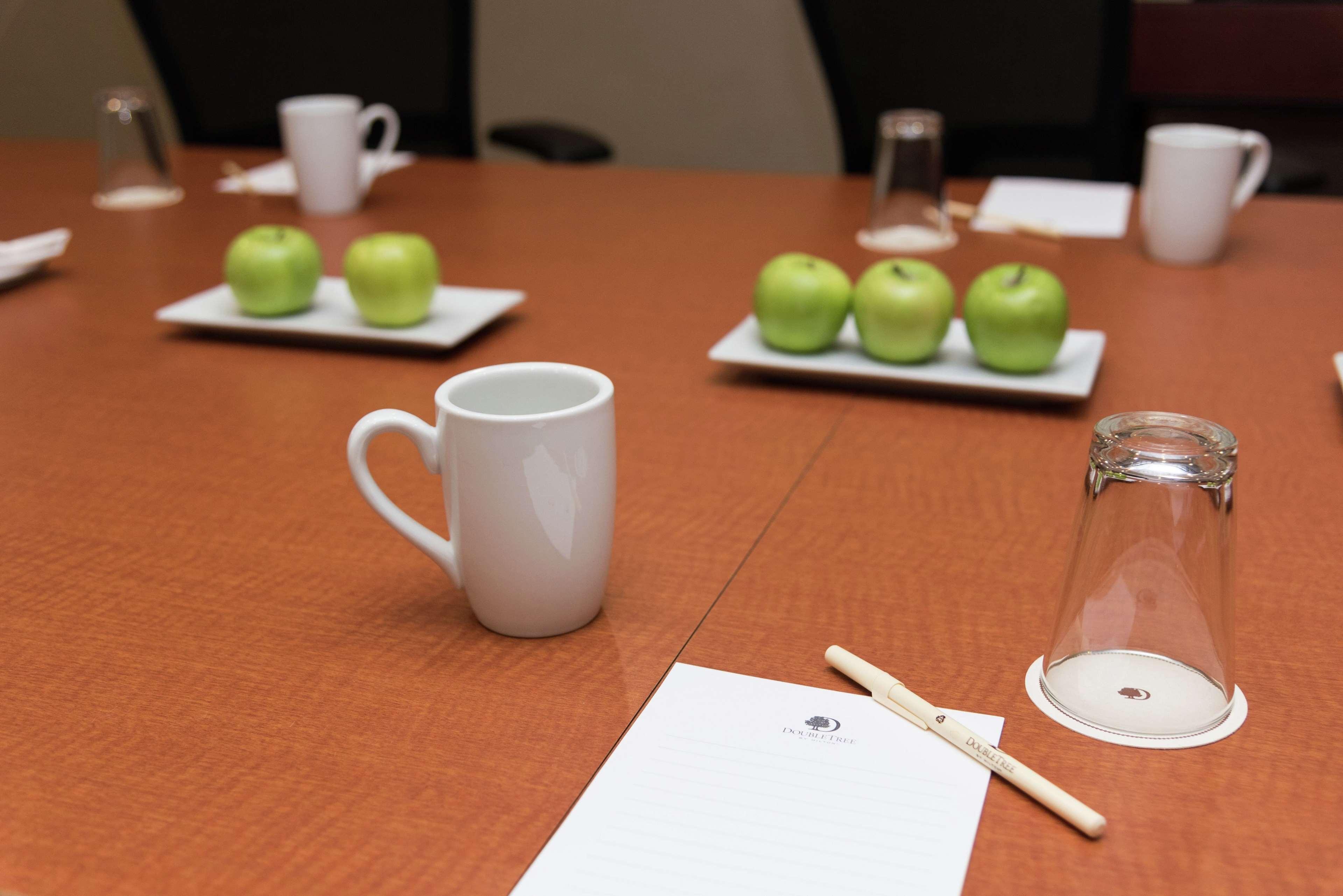 Doubletree By Hilton Holland Hotel Luaran gambar