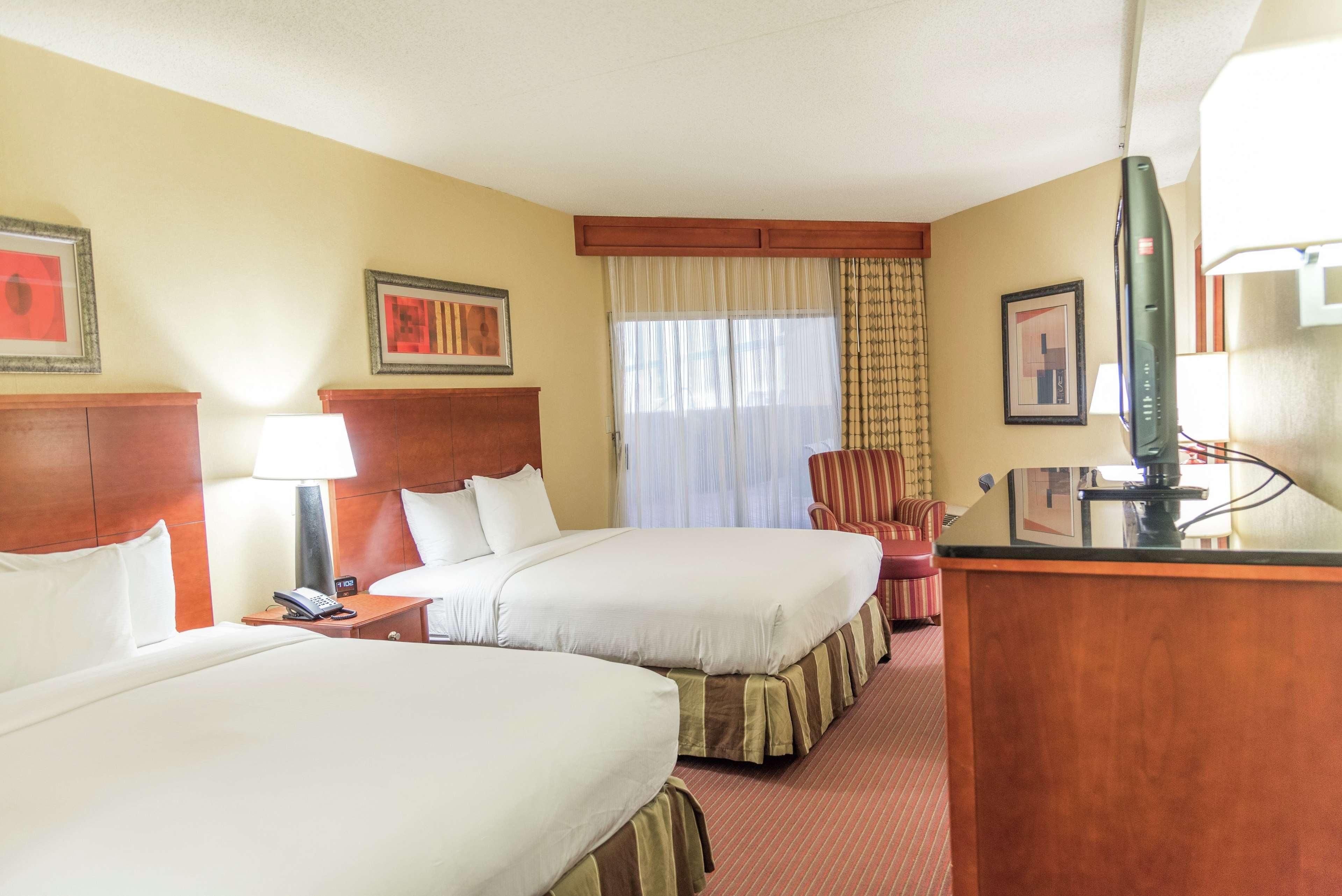 Doubletree By Hilton Holland Hotel Luaran gambar
