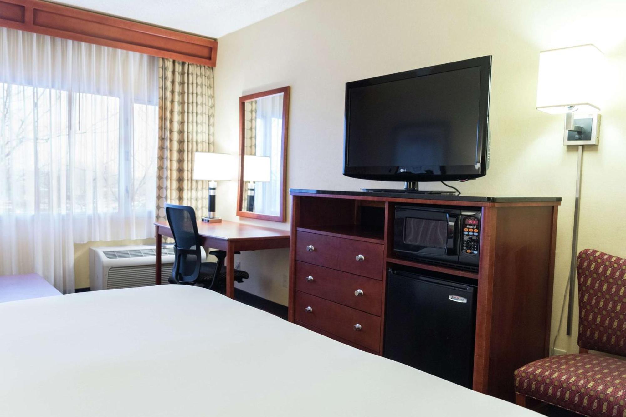 Doubletree By Hilton Holland Hotel Luaran gambar